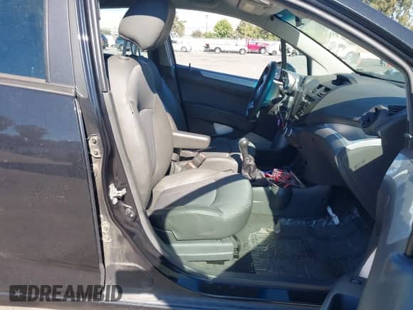2013 Chevrolet Spark LS с VIN KL8CA6S9XDC581190, выставлен на аукционе IAAI как лот 43407392 с пробегом 177 354 миль миль и . История ставок и продаж доступна на DreamBid. Изображение 5.
