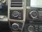 2016 Ford F-150 XLT z VIN 1FTEW1EP0GKE53257, wystawiony jako Copart lot #85405575 z przebiegiem 207 342 mil mil oraz Czysty tytuł • Clean title. Historia ofert i sprzedaży dostępna na DreamBid. Obrazek 14.