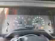 1997 Jeep Wrangler SE z VIN 1J4FY29PXVP437267, wystawiony jako Copart lot #69390955 z przebiegiem 151 349 mil mil oraz Czysty tytuł • Clean title. Historia ofert i sprzedaży dostępna na DreamBid. Obrazek 9.