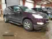2010 Chevrolet Traverse LS z VIN 1GNLVEED1AS145035, wystawiony jako Copart lot #84044644 z przebiegiem 65 165 mil mil oraz Szkoda całkowita • Salvage title. Historia ofert i sprzedaży dostępna na DreamBid. Obrazek 4.