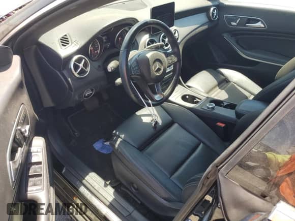 2019 Mercedes-Benz CLA 250 с VIN WDDSJ4EBXKN776509, выставлен на аукционе Copart как лот 65014485 с пробегом 40 025 миль миль и Списание • Salvage title. История ставок и продаж доступна на DreamBid. Изображение 8.