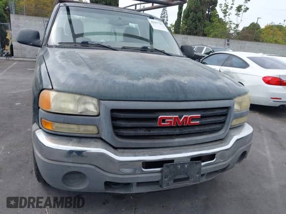 2005 GMC Sierra 1500 Work Truck с VIN 1GTEC14X15Z316696, выставлен на аукционе IAAI как лот 43257781 с пробегом 173 635 миль миль и . История ставок и продаж доступна на DreamBid. Изображение 11.
