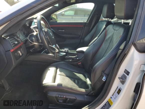 2015 BMW 4 Series 428i xDrive z VIN WBA4A7C52FD413230, wystawiony jako Copart lot #84629505 z przebiegiem 198 023 mil mil oraz Szkoda całkowita • Salvage title. Historia ofert i sprzedaży dostępna na DreamBid. Obrazek 7.