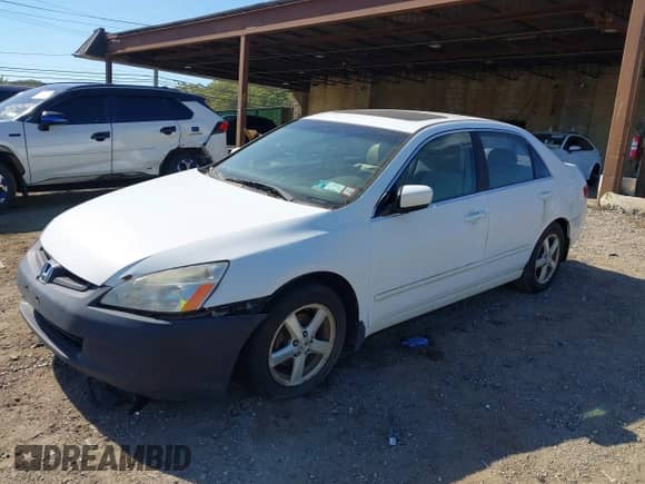2005 Honda Accord EX with VIN 1HGCM567X5A013828, listed as a IAAI auction lot 43391394 with 154,586 mi miles and . Bid and sale history available at DreamBid. Image 17.