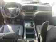 2022 Honda Pilot EX-L with VIN 5FNYF6H55NB033038, listed as a Copart auction lot 65999195 with 33,582 mi miles and Salvage title. Bid and sale history available at DreamBid. Image 8.