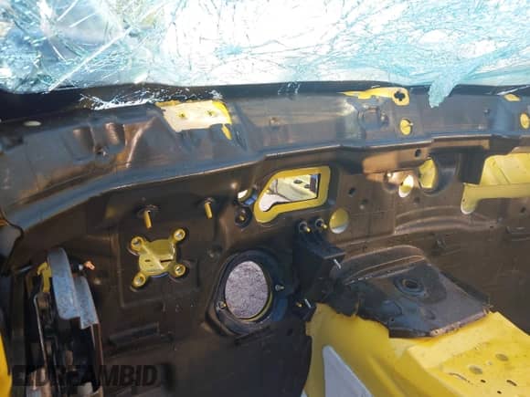 2018 Dodge Challenger SRT Hellcat with VIN 2C3CDZC93JH270129, listed as a IAAI auction lot 42053359 with Not provided miles and . Bid and sale history available at DreamBid. Image 14.