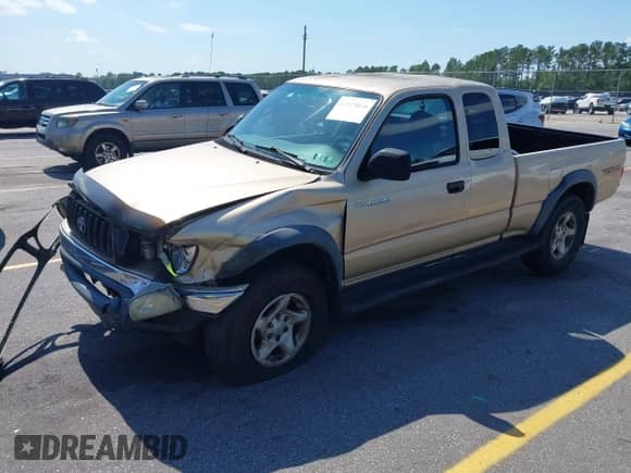 2001 Toyota Tacoma с VIN 5TEWN72N61Z746662, выставлен на аукционе IAAI как лот 42325016 с пробегом 194 459 миль миль и . История ставок и продаж доступна на DreamBid. Изображение 2.