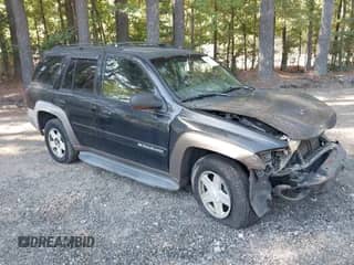 2002 Chevrolet TrailBlazer LTZ with VIN 1GNDT13S622278900, listed as a IAAI auction lot 43400175 with 419,105 mi miles and . Bid and sale history available at DreamBid. Image 1.