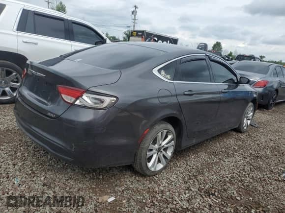 2016 Chrysler 200 LX with VIN 1C3CCCFB0GN183559, listed as a Copart auction lot 62655275 with 107,809 mi miles and Salvage title. Bid and sale history available at DreamBid. Image 3.