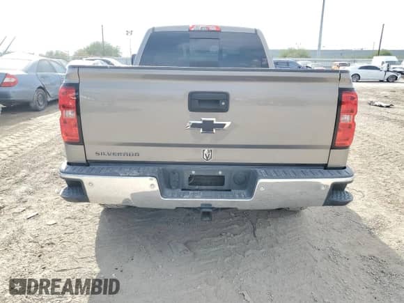 2017 Chevrolet Silverado 1500 LT с VIN 3GCUKREC7HG294524, выставлен на аукционе Copart как лот 71531715 с пробегом 76 247 миль миль и Списание • Salvage title. История ставок и продаж доступна на DreamBid. Изображение 6.