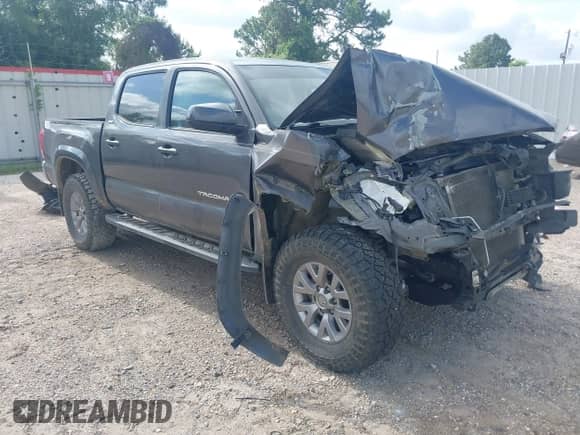 2017 Toyota Tacoma SR5 with VIN 5TFAZ5CN9HX050378, listed as a IAAI auction lot 42245477 with 158,431 mi miles and . Bid and sale history available at DreamBid. Image 1.