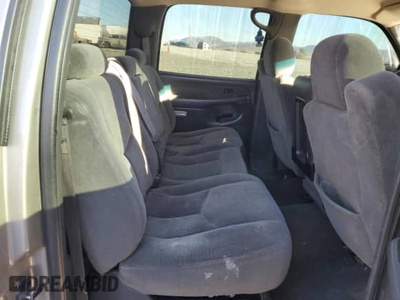 2003 Chevrolet Silverado 1500HD LS с VIN 1GCGK13U43F226914, выставлен на аукционе Copart как лот 88560835 с пробегом 299 803 миль миль и Списание • Salvage title. История ставок и продаж доступна на DreamBid. Изображение 10.