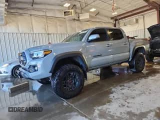 2020 Toyota Tacoma SR5 with VIN 3TMCZ5AN6LM368257, listed as a Copart auction lot 68942945 with 35,763 mi miles and Salvage title. Bid and sale history available at DreamBid. Image 1.