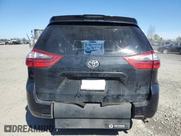2020 Toyota Sienna L with VIN 5TDZZ3DC9LS065532, listed as a Copart auction lot 50344025 with 97,854 mi miles and Salvage title. Bid and sale history available at DreamBid. Image 6.
