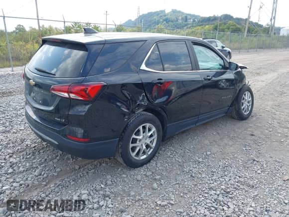 2022 Chevrolet Equinox LT с VIN 3GNAXTEVXNL133419, выставлен на аукционе IAAI как лот 43254612 с пробегом 70 560 миль миль и . История ставок и продаж доступна на DreamBid. Изображение 4.