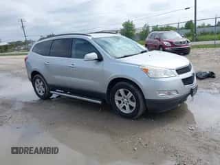 2011 Chevrolet Traverse 1LT z VIN 1GNKVGED4BJ387073, wystawiony jako IAAI lot #42662023 z przebiegiem 204 407 mil mil oraz . Historia ofert i sprzedaży dostępna na DreamBid. Obrazek 1.