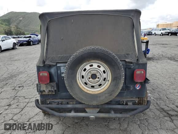 1993 Jeep Wrangler S z VIN 1J4FY19P3PP235044, wystawiony jako Copart lot #50286735 z przebiegiem 203 257 mil mil oraz Szkoda całkowita • Salvage title. Historia ofert i sprzedaży dostępna na DreamBid. Obrazek 6.