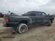 2007 Chevrolet Silverado 3500 DRW LT3 z VIN 1GCJK33D87F145602, wystawiony jako Copart lot #45392865 z przebiegiem 296 376 mil mil oraz Szkoda całkowita • Salvage title. Historia ofert i sprzedaży dostępna na DreamBid. Obrazek 4.