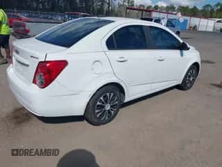2016 Chevrolet Sonic LS with VIN 1G1JA5SH8G4103275, listed as a IAAI auction lot 43457161 with 126,231 mi miles and . Bid and sale history available at DreamBid. Image 4.