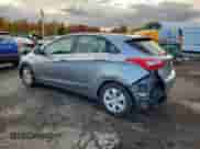 2013 Hyundai Elantra с VIN KMHD35LE2DU051099, выставлен на аукционе Copart как лот 89490885 с пробегом 97 479 миль миль и Списание • Salvage title. История ставок и продаж доступна на DreamBid. Изображение 2.