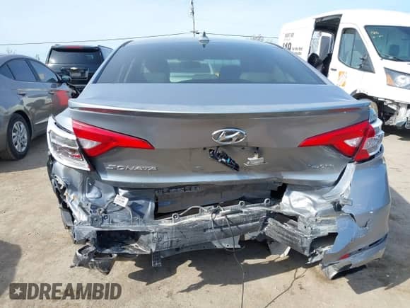 2016 Hyundai Sonata Limited z VIN 5NPE34AF6GH411570, wystawiony jako IAAI lot #41843291 z przebiegiem 128 445 mil mil oraz . Historia ofert i sprzedaży dostępna na DreamBid. Obrazek 6.