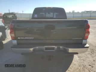 2006 Chevrolet Silverado 1500 LT1 z VIN 1GCEK19Z16Z167849, wystawiony jako Copart lot #86885705 z przebiegiem 285 807 mil mil oraz Szkoda całkowita • Salvage title. Historia ofert i sprzedaży dostępna na DreamBid. Obrazek 6.