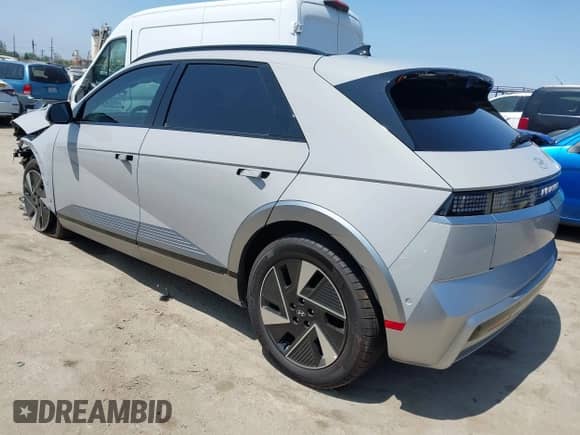 2025 Hyundai Ioniq 5 с VIN 7YAKR4DA0SY007083, выставлен на аукционе IAAI как лот 42359027 с пробегом 4 122 миль миль и . История ставок и продаж доступна на DreamBid. Изображение 3.