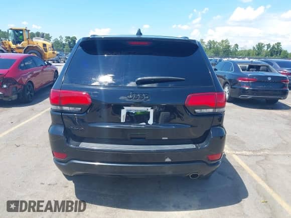 2017 Jeep Grand Cherokee Altitude with VIN 1C4RJFAG4HC927399, listed as a IAAI auction lot 42860731 with 103,692 mi miles and . Bid and sale history available at DreamBid. Image 17.