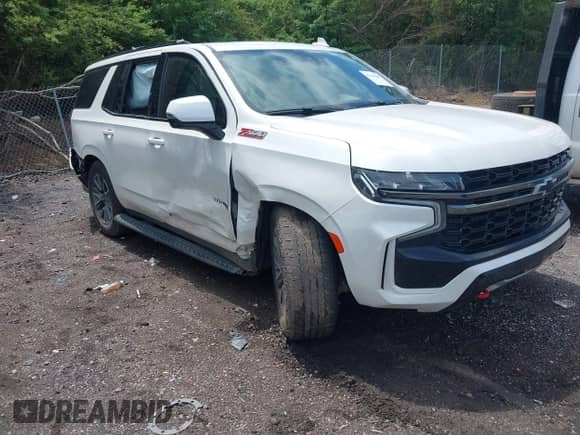 2021 Chevrolet Tahoe Z71 с VIN 1GNSKPKD0MR239231, выставлен на аукционе IAAI как лот 42159687 с пробегом 108 892 миль миль и . История ставок и продаж доступна на DreamBid. Изображение 1.