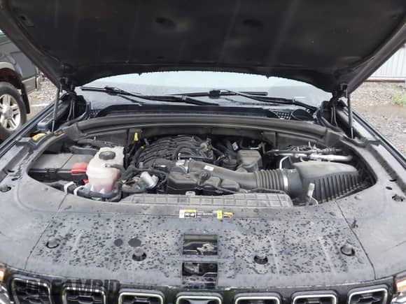 2023 Jeep Grand Cherokee Limited with VIN 1C4RJKBG6P8887304, listed as a IAAI auction lot 43048459 with 39,472 mi miles and . Bid and sale history available at DreamBid. Image 10.