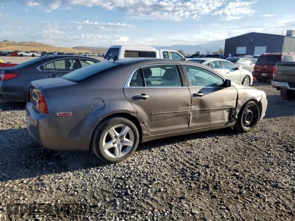 2010 Chevrolet Malibu 1LS с VIN 1G1ZB5EB5AF241925, выставлен на аукционе Copart как лот 81692905 с пробегом 168 788 миль миль и Чистый • Clean title. История ставок и продаж доступна на DreamBid. Изображение 3.
