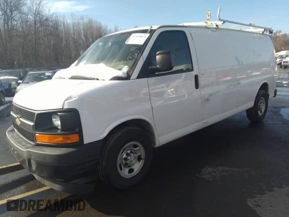 2017 Chevrolet Express Cargo with VIN 1GCWGBFF9H1307332, listed as a IAAI auction lot 35992813 with 227,280 mi miles and . Bid and sale history available at DreamBid. Image 2.