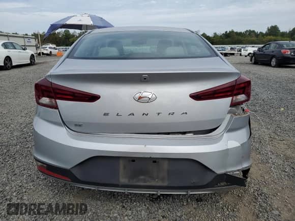 2020 Hyundai Elantra SE с VIN KMHD74LF2LU070998, выставлен на аукционе Copart как лот 80430375 с пробегом 8 764 миль миль и Списание • Salvage title. История ставок и продаж доступна на DreamBid. Изображение 6.