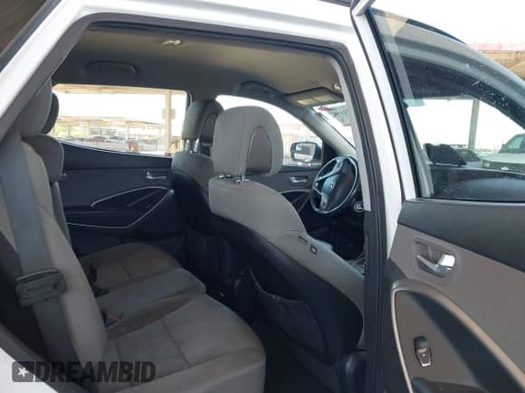 2016 Hyundai Santa Fe с VIN 5XYZU3LB0GG341087, выставлен на аукционе IAAI как лот 42521198 с пробегом 119 994 миль миль и . История ставок и продаж доступна на DreamBid. Изображение 8.