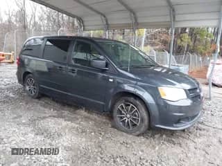 2014 Dodge Grand Caravan SXT with VIN 2C4RDGBGXER420862, listed as a IAAI auction lot 41574953 with 137,533 mi miles and . Bid and sale history available at DreamBid. Image 1.