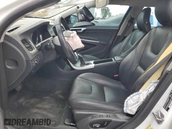 2017 Volvo S60 Inscription с VIN LYV402HK1HB134100, выставлен на аукционе Copart как лот 65956695 с пробегом 96 718 миль миль и Списание • Salvage title. История ставок и продаж доступна на DreamBid. Изображение 7.