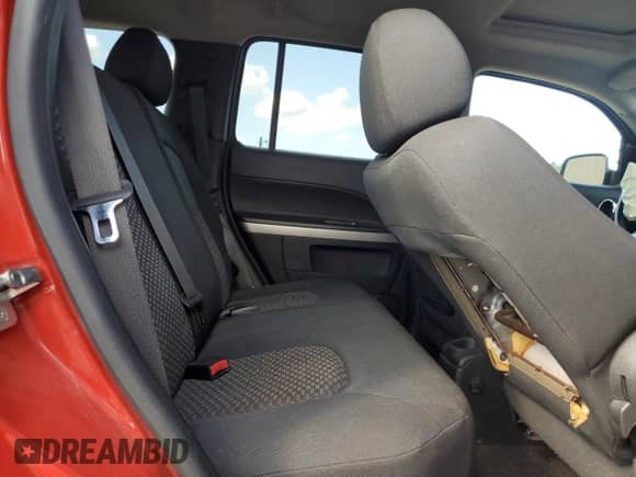 2008 Chevrolet HHR LT с VIN 3GNCA53P68S711293, выставлен на аукционе Copart как лот 83823005 с пробегом 127 663 миль миль и Списание • Salvage title. История ставок и продаж доступна на DreamBid. Изображение 10.