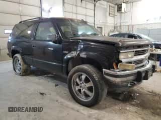 1993 Chevrolet Blazer с VIN 1GNEK18K0PJ334777, выставлен на аукционе Copart как лот 74383033 с пробегом 276 617 миль миль и Списание • Salvage title. История ставок и продаж доступна на DreamBid. Изображение 4.