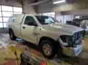 2020 Ram 1500 Tradesman z VIN 3C6JR6DT1LG194420, wystawiony jako Copart lot #87243584 z przebiegiem 63 072 mil mil oraz Szkoda całkowita • Salvage title. Historia ofert i sprzedaży dostępna na DreamBid. Obrazek 4.