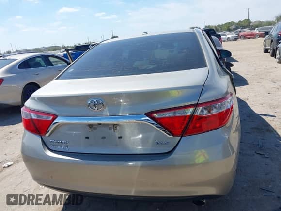 2016 Toyota Camry SE с VIN 4T1BF1FK8GU585740, выставлен на аукционе IAAI как лот 43325504 с пробегом 92 894 миль миль и . История ставок и продаж доступна на DreamBid. Изображение 16.
