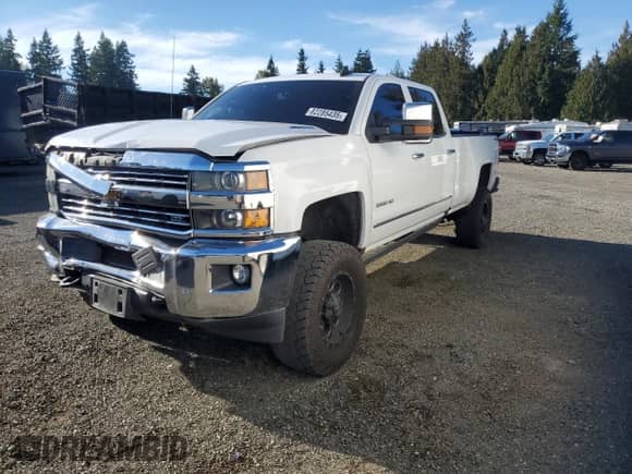 2016 Chevrolet Silverado 3500HD LTZ with VIN 1GC4K0C82GF143178, listed as a Copart auction lot 82285435 with 109,008 mi miles and Salvage title. Bid and sale history available at DreamBid. Image 1.