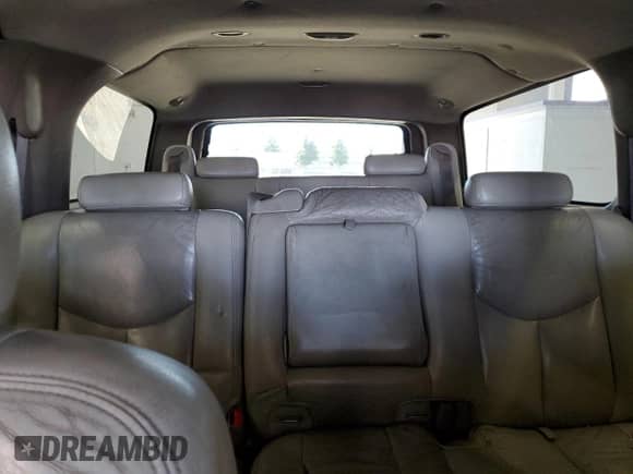 2004 Chevrolet Suburban LS с VIN 3GNFK16Z84G268285, выставлен на аукционе Copart как лот 65440775 с пробегом 284 450 миль миль и Списание • Salvage title. История ставок и продаж доступна на DreamBid. Изображение 10.