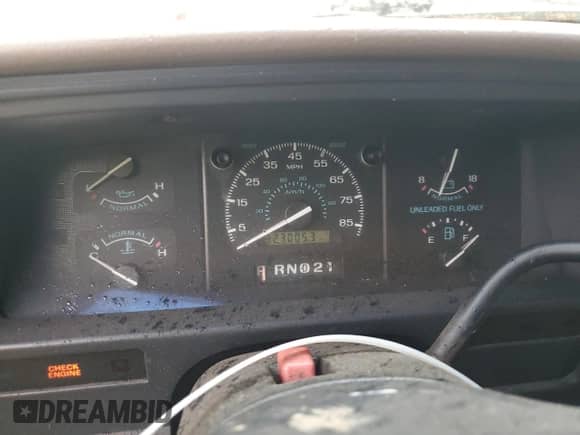 1992 Ford Econoline Cargo с VIN 1FMEE11H2NHB41366, выставлен на аукционе Copart как лот 89864635 с пробегом 323 005 миль миль и Чистый • Clean title. История ставок и продаж доступна на DreamBid. Изображение 9.