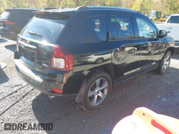 2017 Jeep Compass High Altitude с VIN 1C4NJDEB1HD100407, выставлен на аукционе IAAI как лот 43481056 с пробегом 86 682 миль миль и . История ставок и продаж доступна на DreamBid. Изображение 4.