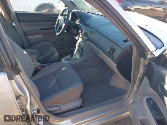 2006 Subaru Forester X with VIN JF1SG63616H735660, listed as a IAAI auction lot 43350617 with 165,881 mi miles and . Bid and sale history available at DreamBid. Image 5.