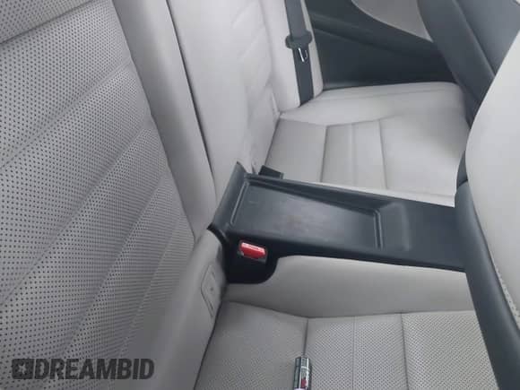 2016 Lexus RC 200t F Sport с VIN JTHHA5BC8G5003860, выставлен на аукционе IAAI как лот 42172573 с пробегом 99 582 миль миль и . История ставок и продаж доступна на DreamBid. Изображение 8.