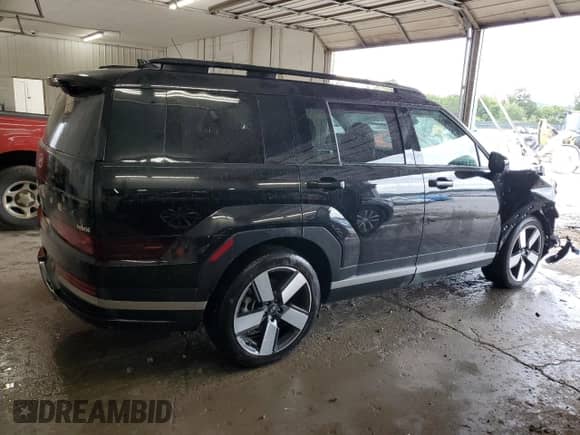 2024 Hyundai Santa Fe Limited with VIN 5NMP34G15RH016669, listed as a Copart auction lot 68107335 with 10,539 mi miles and Salvage title. Bid and sale history available at DreamBid. Image 3.