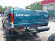 1998 Dodge 1500 z VIN 1B7HF16Y3WS755905, wystawiony jako IAAI lot #42492353 z przebiegiem 142 102 mil mil oraz . Historia ofert i sprzedaży dostępna na DreamBid. Obrazek 17.