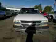 2003 Chevrolet Suburban LS с VIN 1GNFK16Z03J170848, выставлен на аукционе Copart как лот 80210505 с пробегом 282 280 миль миль и Списание • Salvage title. История ставок и продаж доступна на DreamBid. Изображение 13.