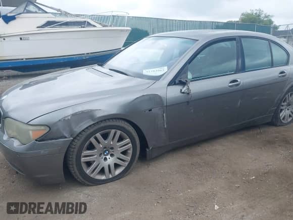 2003 BMW 7 Series 745i z VIN WBAGL63483DP67869, wystawiony jako IAAI lot #42783963 z przebiegiem 217 505 mil mil oraz . Historia ofert i sprzedaży dostępna na DreamBid. Obrazek 6.